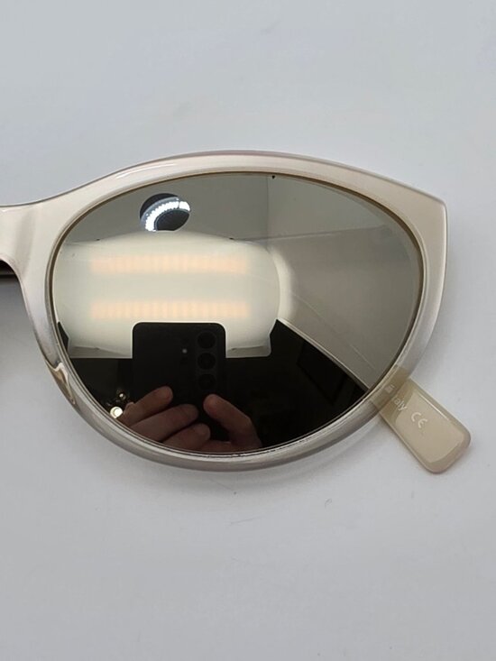 Shauns Alisa Snow to Crystal Frame Silver Mirror Lens Cat Eye Sunglasses w/ Case main image 6